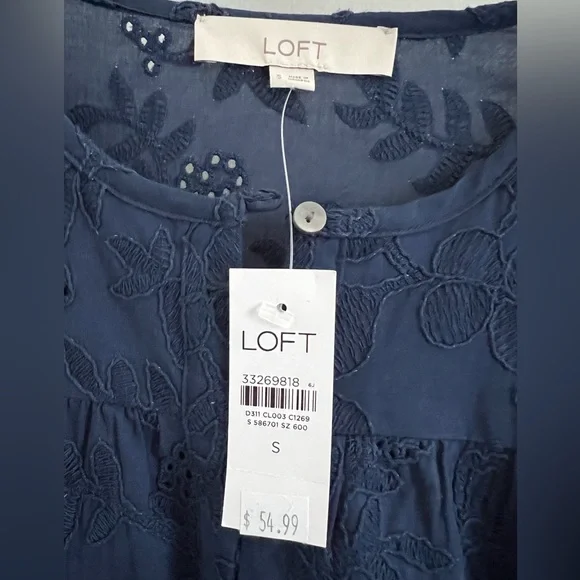 LOFT Women’s Embroidered Puff Sleeve Top-Sailor Navy-Size Small - Picture 5 of 7